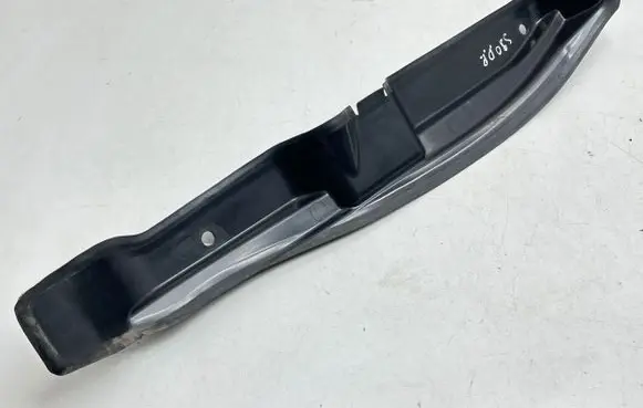Volvo S90, V90 Fender end trim 31688207 AEEB0 V0LV0