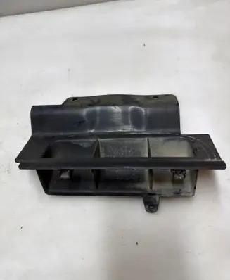 Mitsubishi Pajero Intercooler air channel guide MB669572