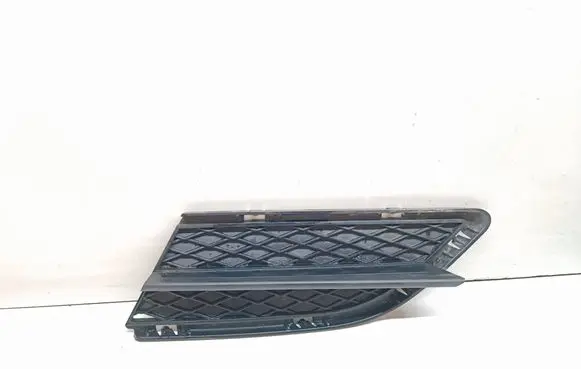 BMW 3 E90 E91 Front bumper lower grill 7138417 51117138417