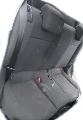 Volkswagen Up Second row seats 