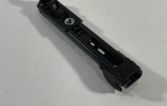 Volkswagen Touran I Seat belt adjustment motor 1T0857819