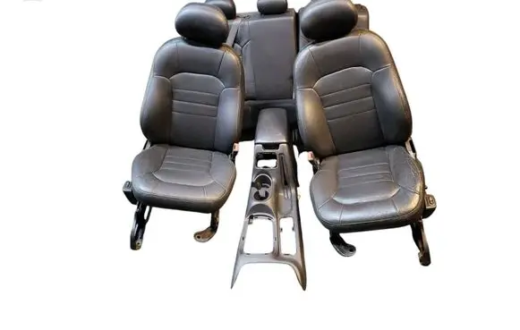 Jeep Cherokee III KJ Seat set 