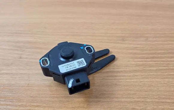 Hyundai i20 (BC3 BI3) Clutch pedal sensor 93840B2100