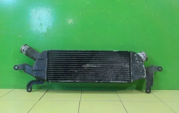 Peugeot 4007 Intercooler radiator 1530A061 14AB18