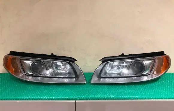 Volvo S80 Headlights/headlamps set 31353533 31353532