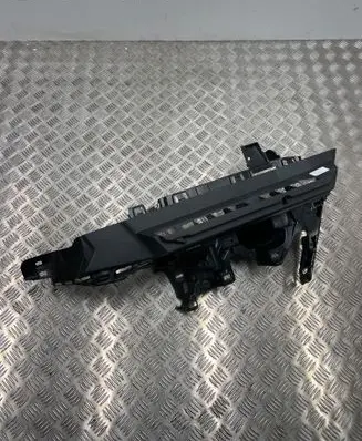BMW iX Other trunk/boot trim element 7948341