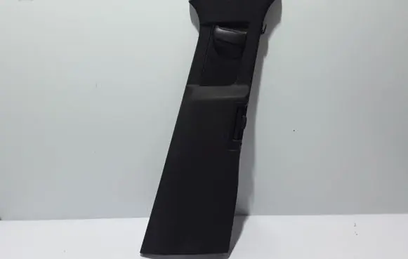 Volvo XC60 (B) pillar trim (bottom) 31425696