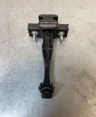 Suzuki Vitara (LY) Front door check strap stopper 86R