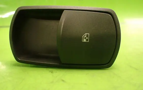 Opel Corsa D Quarter vent window switch 13189333RW