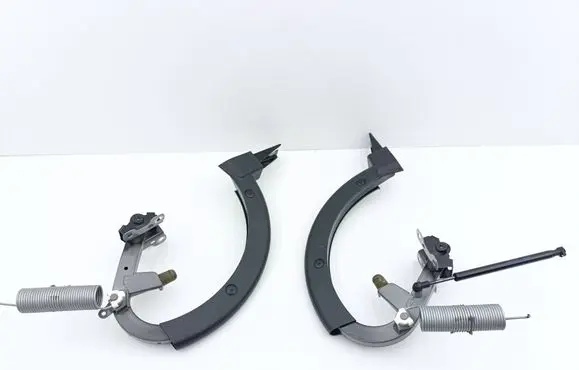 Audi A5 Tailgate/trunk/boot hinge 8W6827301 8W6827302