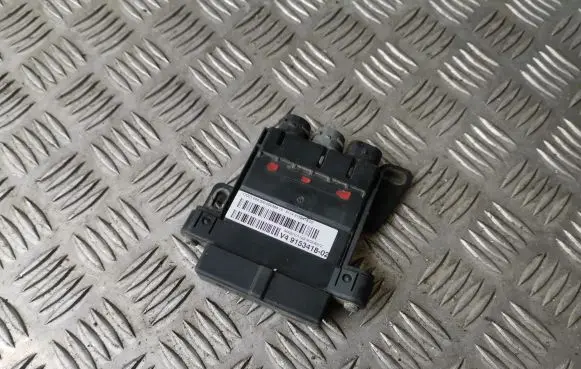 BMW 5 F10 F11 Current control relay 9153418 V49153418 V4915341802