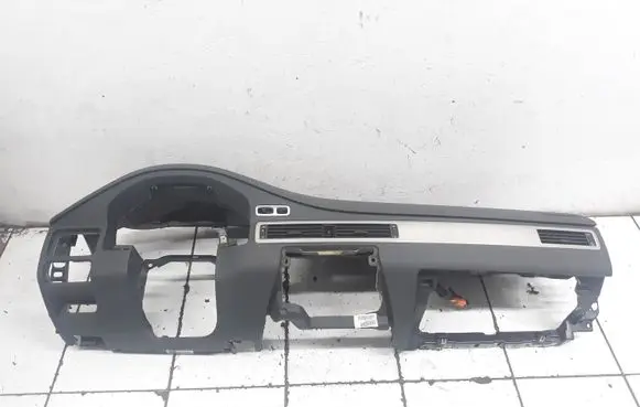 Volvo V70 Dashboard 30643816