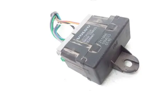 Volvo XC70 Seat heating relay 30795504