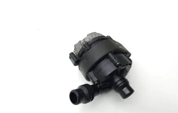 BMW X5 F15 Electric auxiliary coolant/water pump 8602021