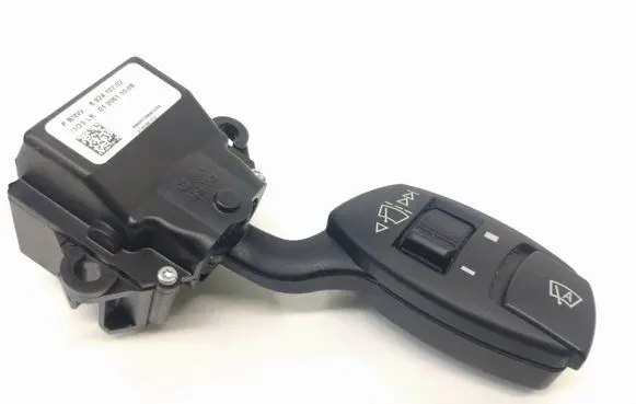 BMW 5 E60 E61 Wiper control stalk 6924107 0120611008