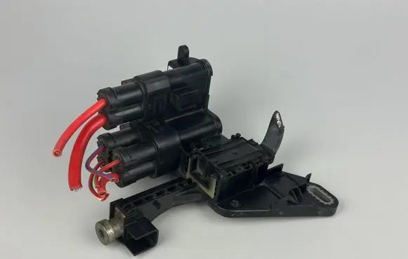BMW 3 F30 F35 F31 Current control relay 9296152 14082015 929615202