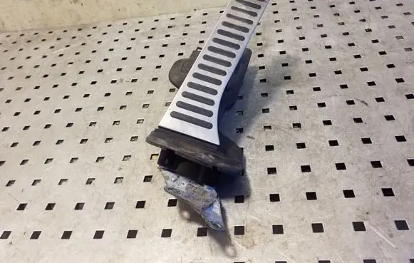 Volkswagen Eos Accelerator throttle pedal 6PV00874510 1K2721503L 74390500