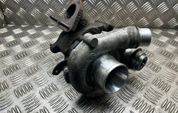Opel Vivaro Turbo H8200466021