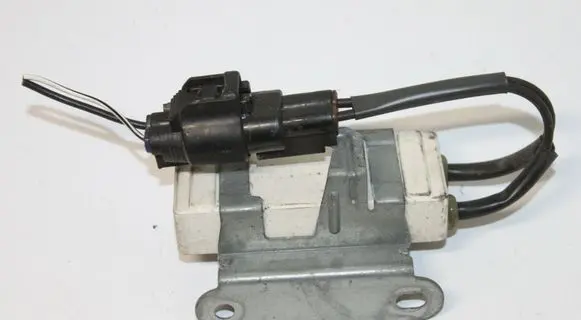 Toyota Yaris Coolant fan relay 246810-5731A
