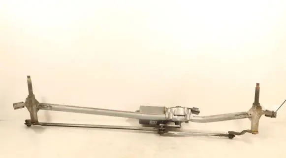 Renault Master III Front wiper linkage and motor W5453