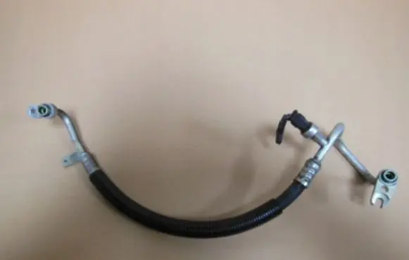 Jeep Cherokee Air conditioning (A/C) pipe/hose 68089278AB