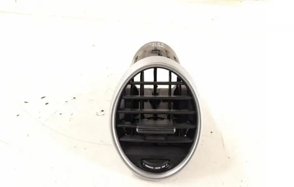 Mercedes-Benz ML W164 Dash center air vent grill 1648302154 A1648302154