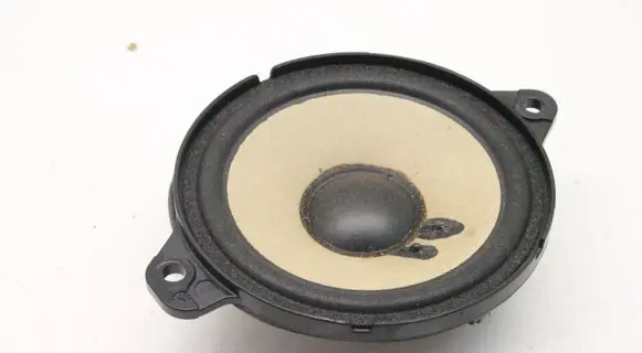 Audi A4 S4 B9 8W Panel speaker 8W0035454