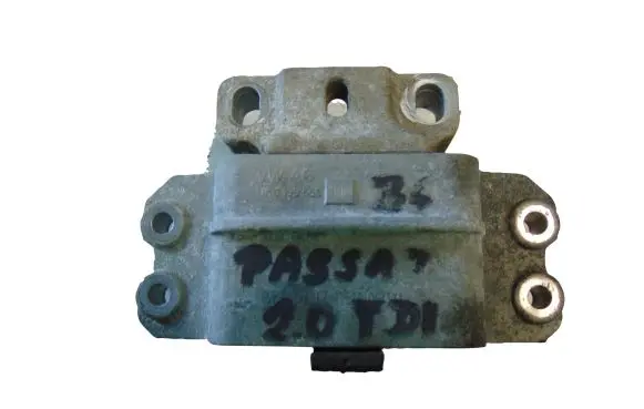 Volkswagen PASSAT B6 Engine mount bracket 1K0199555M