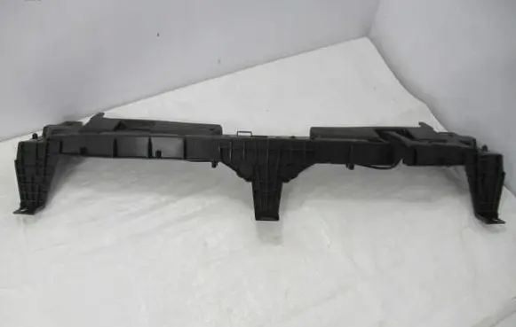 Peugeot 508 Front bumper mounting bracket 9807628677