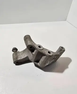 Opel Mokka Front differential bracket 55579422