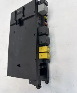 Mercedes-Benz CLS C219 Fuse module 2115455301 5DK00804727