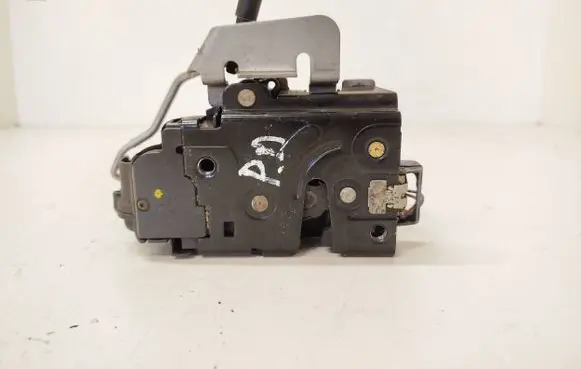 Audi A6 S6 C5 4B Front door lock 401837015
