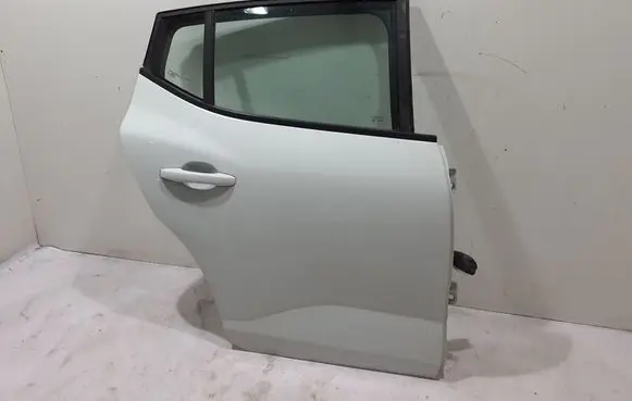 Dacia Sandero III Rear door 821123030R