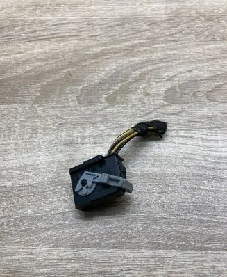 BMW 3 E46 Plug wire 8364646 967415