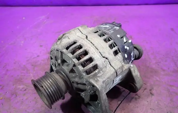 BMW 3 E36 Generator/alternator 