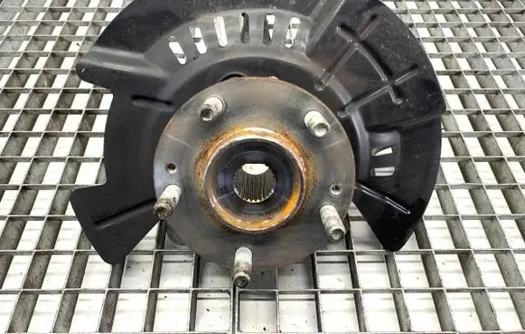 Hyundai Kona I Front wheel hub spindle knuckle