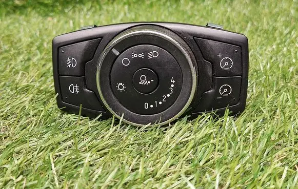 Ford Focus Light switch BM5T13A024AC