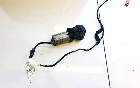Mercedes-Benz ML W163 Seat adjustment motor 404334 4165737