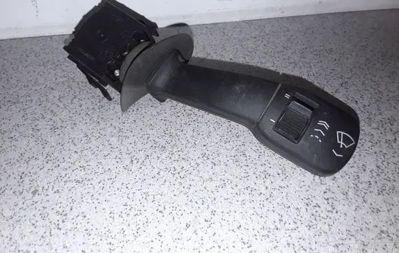 BMW 5 E39 Wiper control stalk 8360879