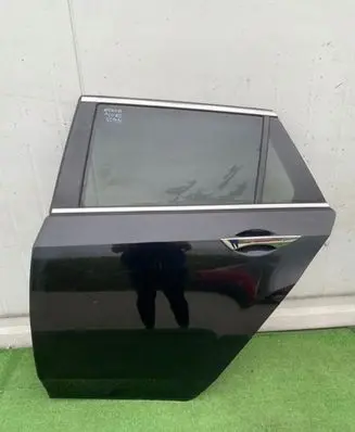 Honda Accord Rear door