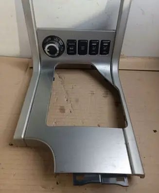 Nissan Navara D40 Tailgate/trunk/boot open switch 