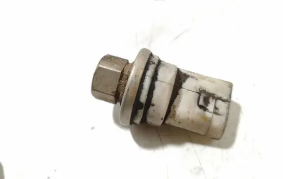 Audi A6 S6 C6 4F Air conditioning (A/C) pressure sensor 