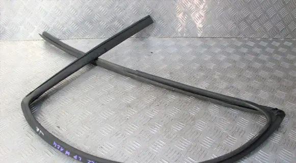 Honda Jazz Rubber seal rear door 