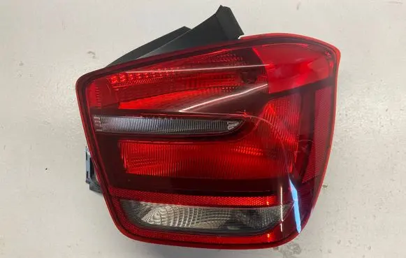 BMW 1 F20 F21 Rear/tail lights 7270096 90007045