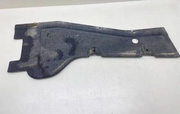 Audi A4 S4 B8 8K Other under body part 8K0825281