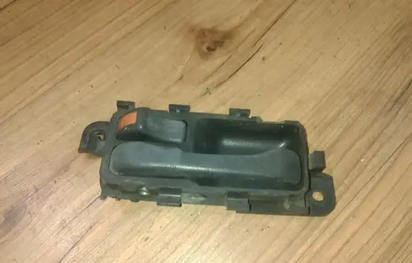 Hyundai Lantra I Rear door interior handle