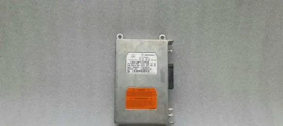 Mercedes-Benz SL R230 Phone control unit/module A2218205226