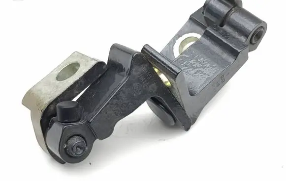 Audi A3 8Y Rear door hinge set 8W0831403A 8W5833403C