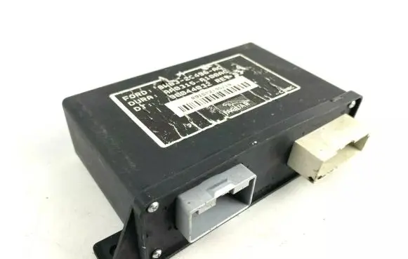 Jaguar XF Other control units/modules 8W832C496AC