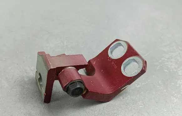 Jeep Cherokee Front door upper hinge